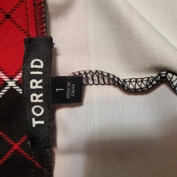 Torrid Plaid Lace Up Pencil Skirt Size 1 - Picture 5 of 6